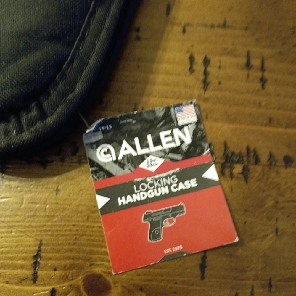 Allen 7413 Locking Handgun Case Black 13in Endura Foam Padded YKK Zippers NWT a1